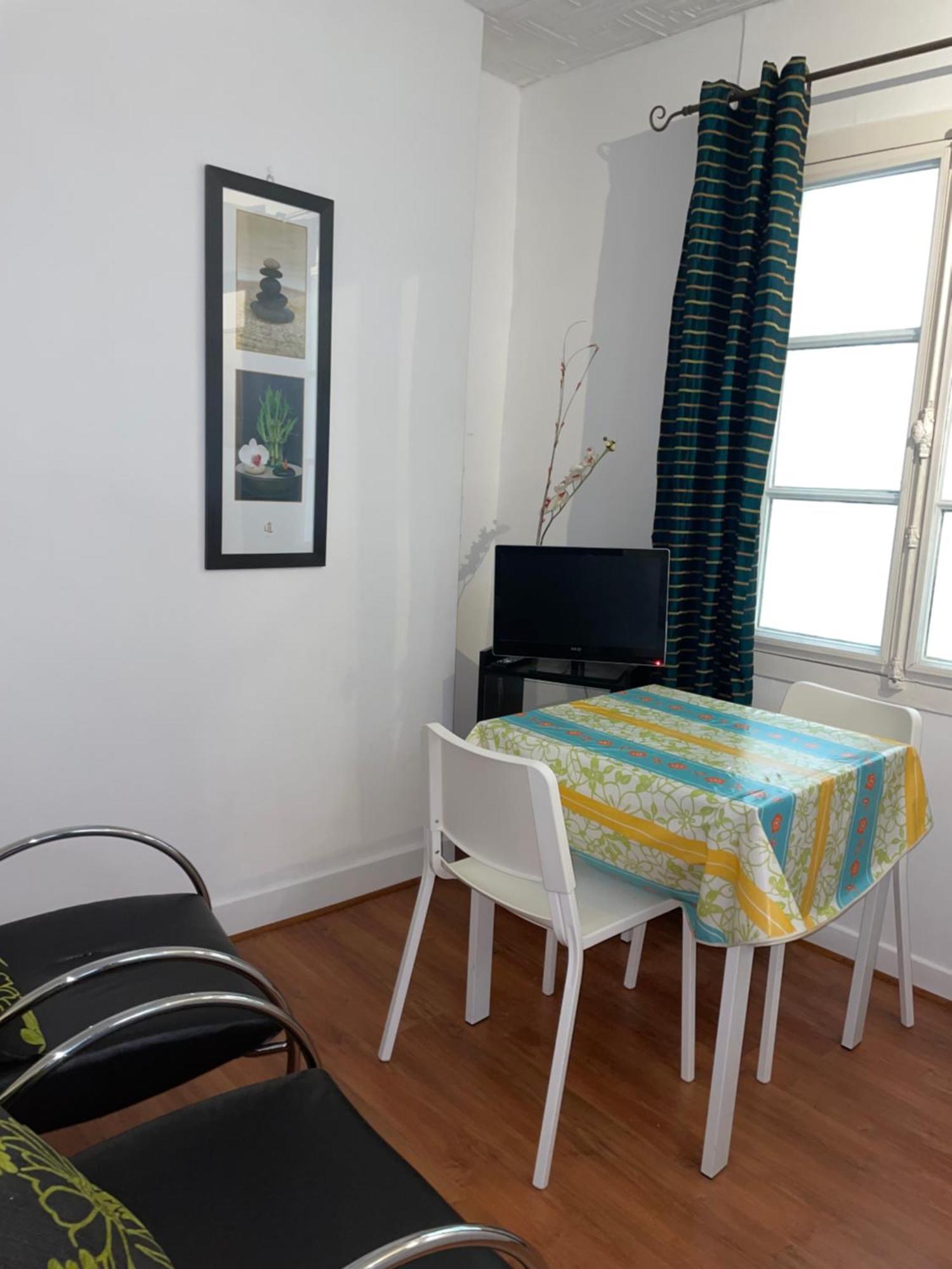 Apartment N•4 En Plein Coeur De La Thermal